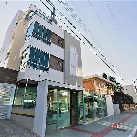 Lindo Apto, 50Metros Do Mar, Ideal Para Familias Florianópolis 외부 사진